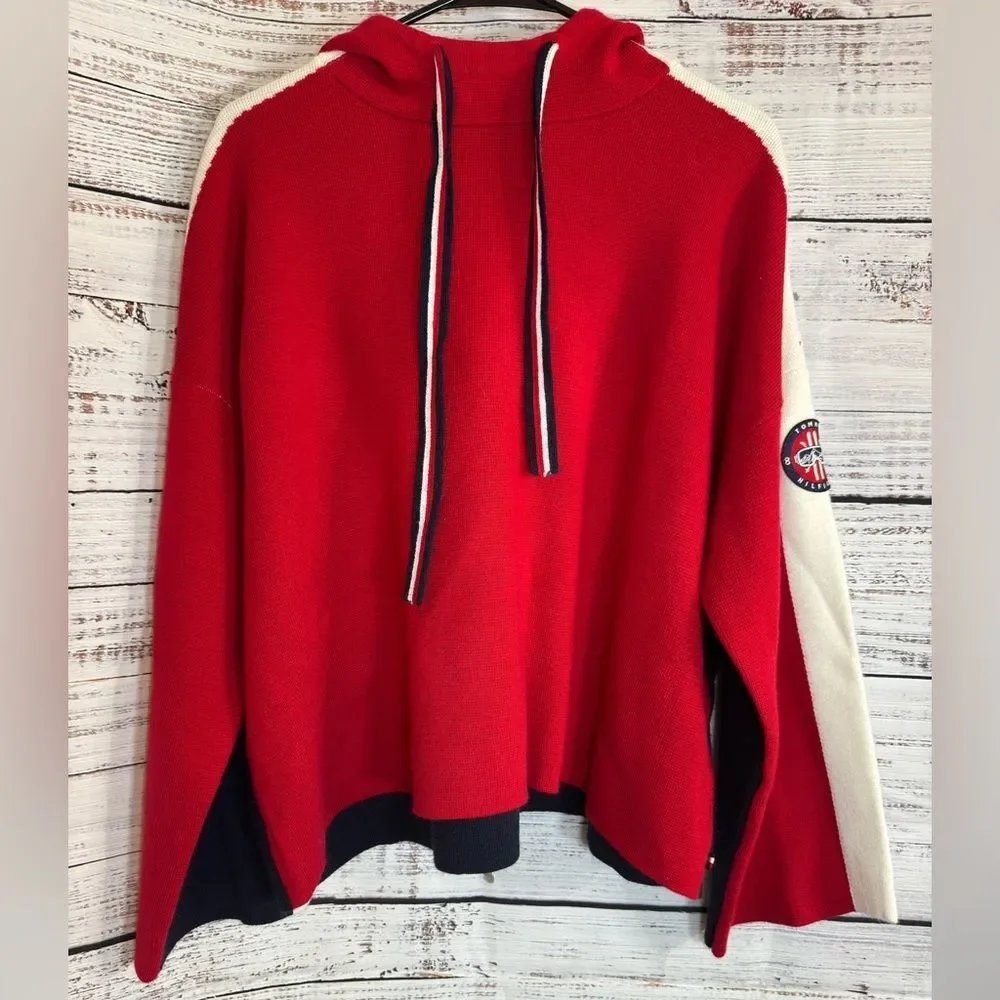 Tommy Hilfiger Sweater Womens Size Large Ski‎ Pullover Knit Hoodie Embroidered